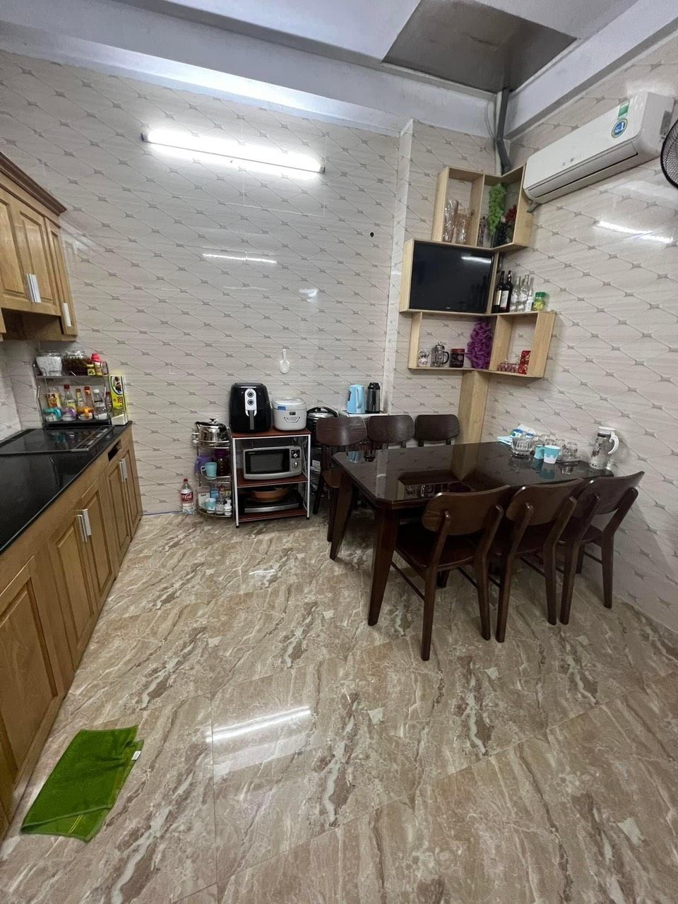 Cần bán nhà Ngõ 2.x CỰ LỘC: 57m- 3 tầng-mt 4m- 5.45 tỷ- Thanh Xuân.