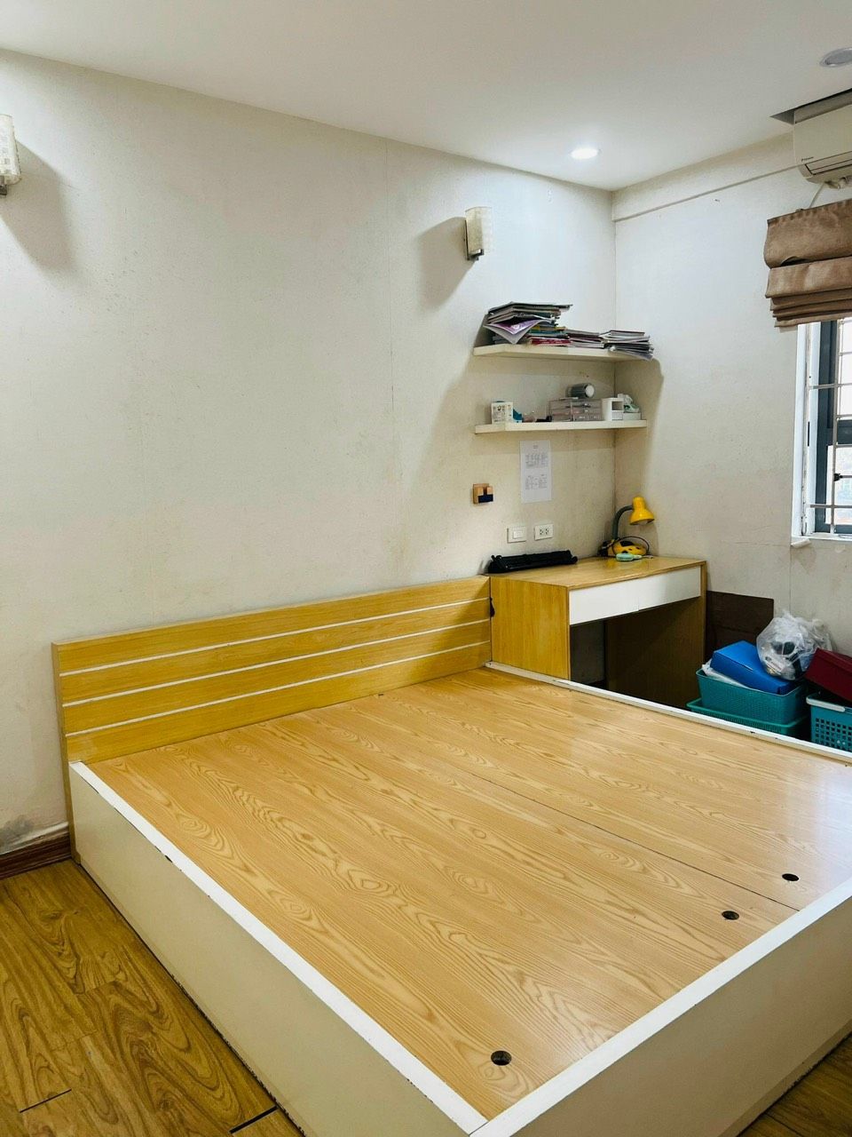 cần nhượng lại CH Chung cư RICE CITY LINH ĐÀM-HM: Tầng trung.Tầng thấp 1. Diện tích: 57,5m2