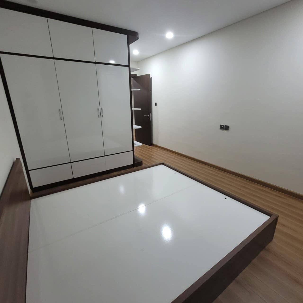 CHCC THE TERRA AN HƯNG- Tố Hữu- HĐ: Giá: 3.05 tỷ Nội thất: Bàn giao đồ liền tường