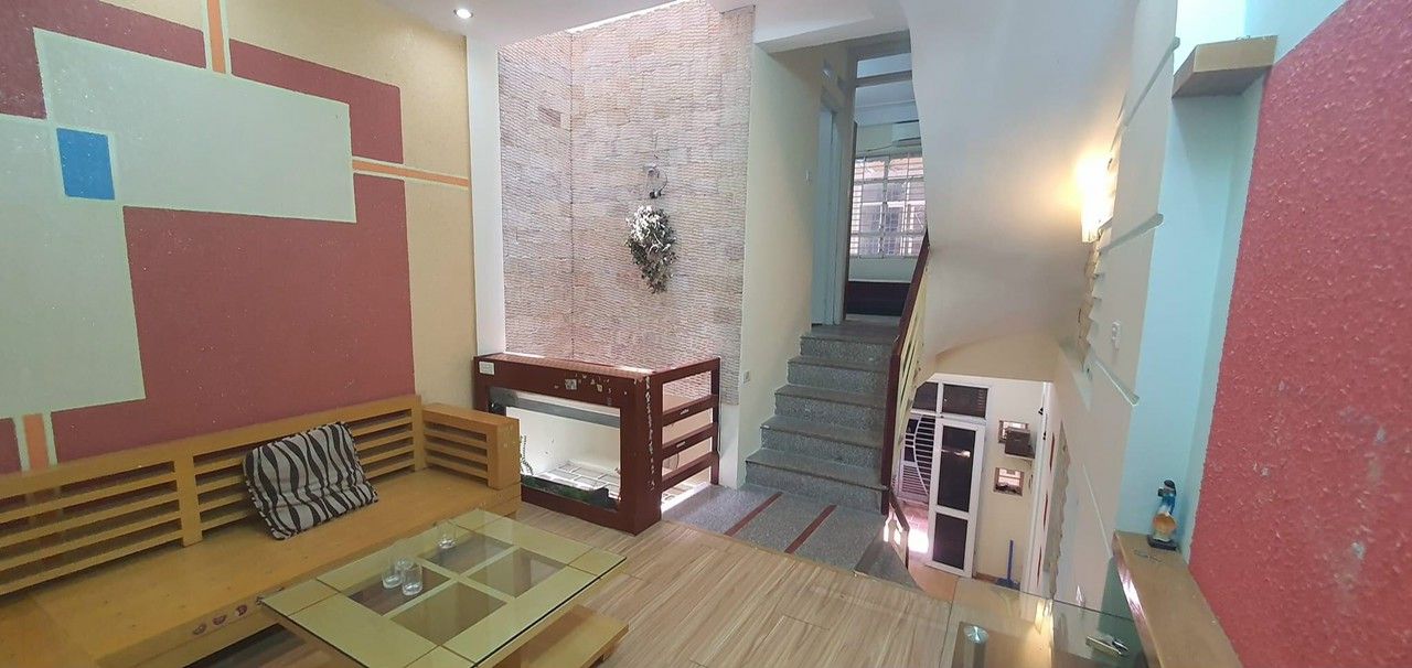 Nhà đẹp tại Định Công Thượng - Hoàng Mai - Hà Nội Diện tích sổ đỏ: 33 m2