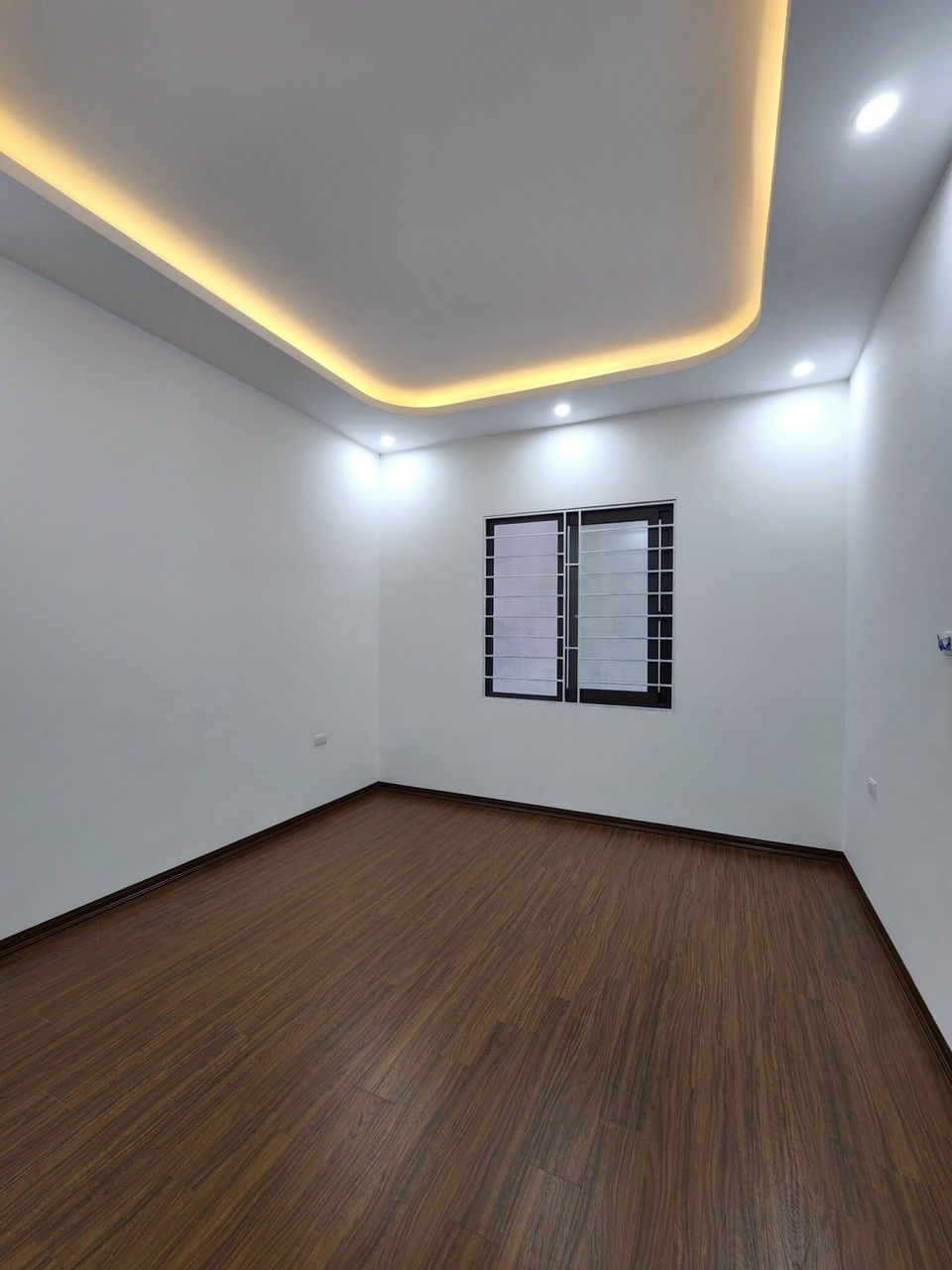 Người quen nhờ bán hộ nhà phố Khương Trung - Thanh Xuân - Hà Nội. Ngõ rộng Thông tứ tung, xe Ba gác