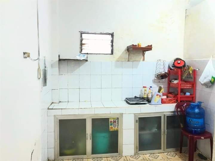 BỐ MẸ CHUYỂN VỀ QUÊ SINH SỐNG NÊN CẦN BÁN GẤP CĂN NHÀ CẤP 4 NHƯ HÌNH TẠI BÌNH CHÁNH TPHCM