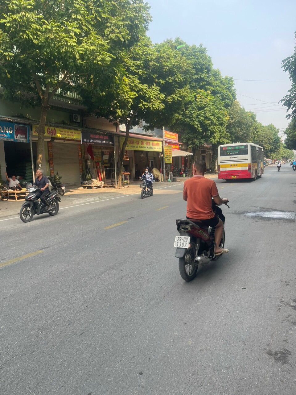 Lô góc đường rộng 7m-kinh doanh-cách bệnh viện miền đông và đường liên hà 50m