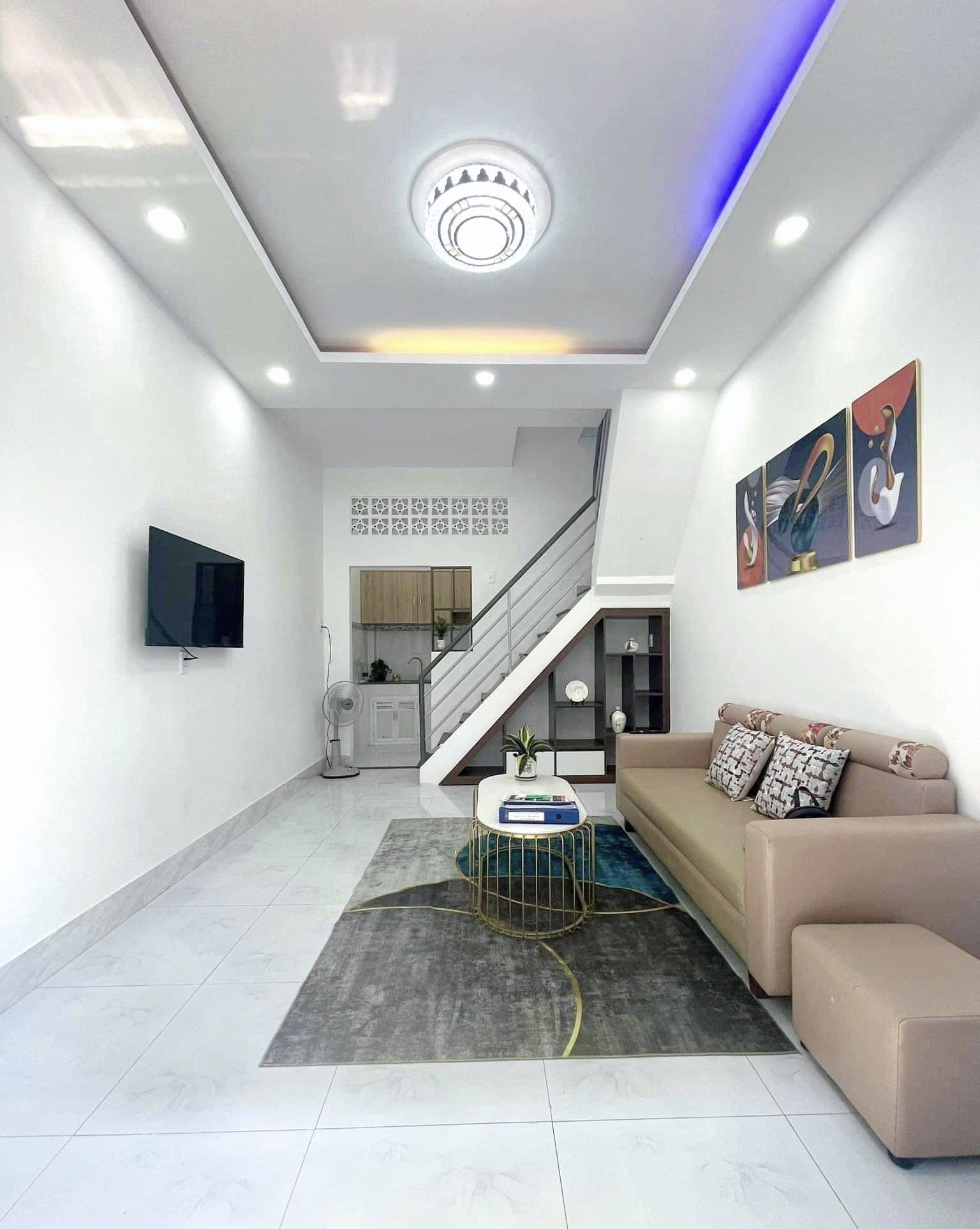 BÁN NHÀ Nguyễn Sỹ Sách-Tân Bình 3.5*8 2tang shr 3ty399 tặng nội thất 0932030061