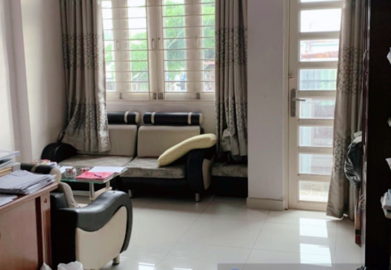 Bán nhà gần Chế Lan Viên Tân Phú 56m2 4tang hẻm xe tải, 6ty nhỉnh 0932030061