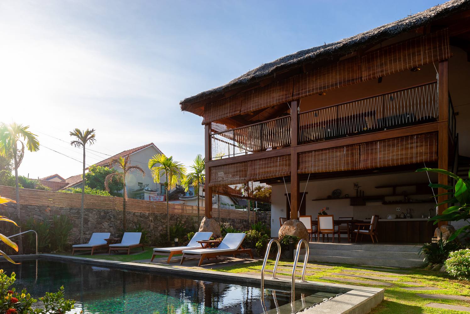 M Villa – Ngôi biệt thự "túp lều" bên bờ sông Hội An1
