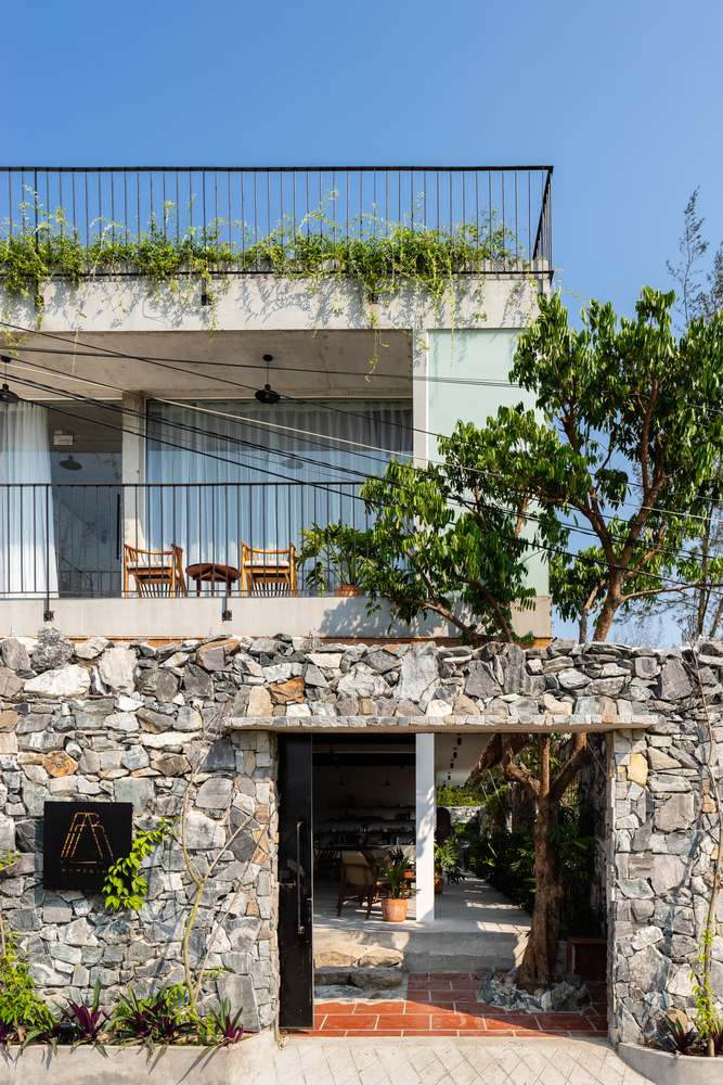 Far Homestay – Nhà ở kiêm Homestay yên bình bên bờ biển miền Trung2
