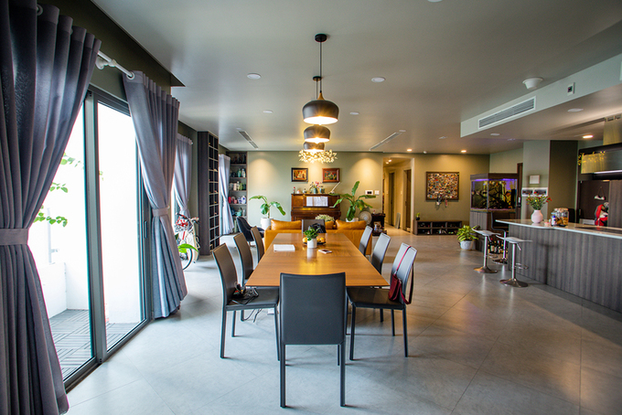 Chủ nhà gộp ba căn hộ để có phòng khách hơn 100 m22