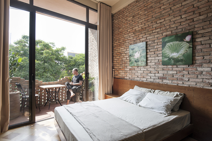 Nhà Sài Gòn lên mỗi tầng như đi du lịch nước khác8