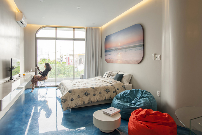 Nhà Sài Gòn lên mỗi tầng như đi du lịch nước khác9
