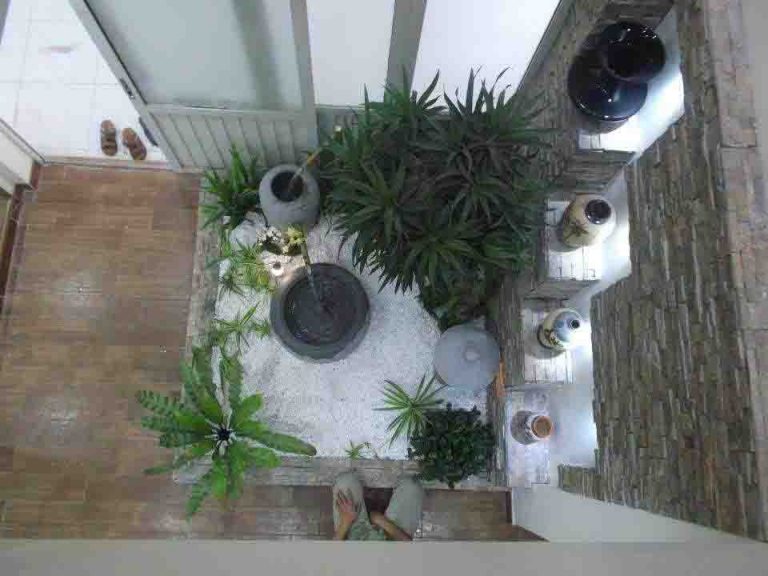 Thiết kế tiểu cảnh giếng trời cho nhà phố hợp phong thủy 1