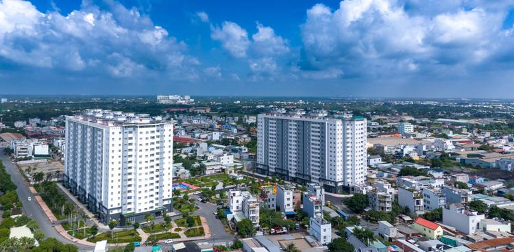 Conic Boulevard Đưa “Rừng Cây” Vào Khu Dân Cư Với Công Viên Trung Tâm Xanh Mát